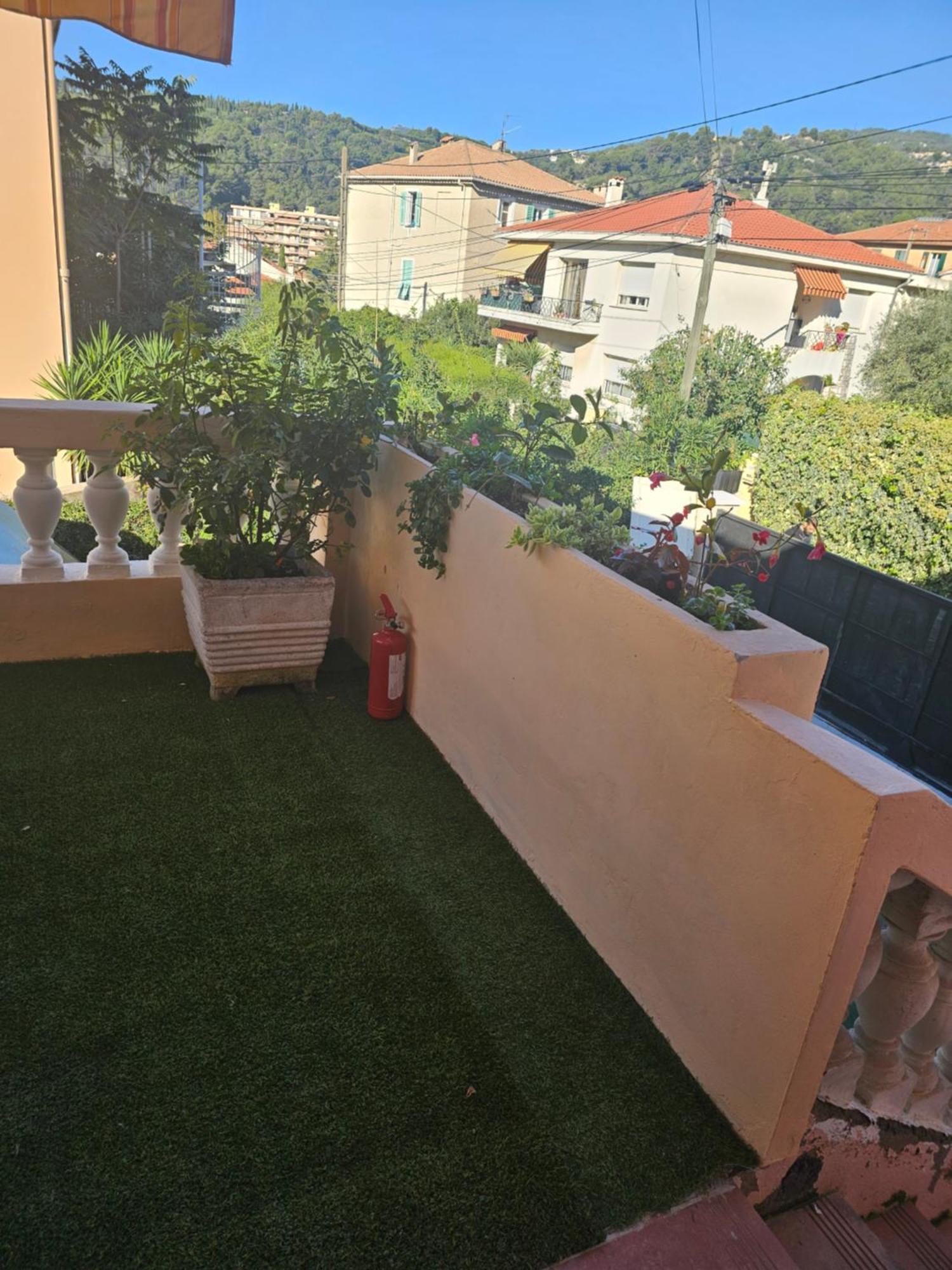Studio 3 A La Trinite Proche De Nice 10 Mn, Monaco 15 Mn Et L'Italie 30 Mn Exterior foto